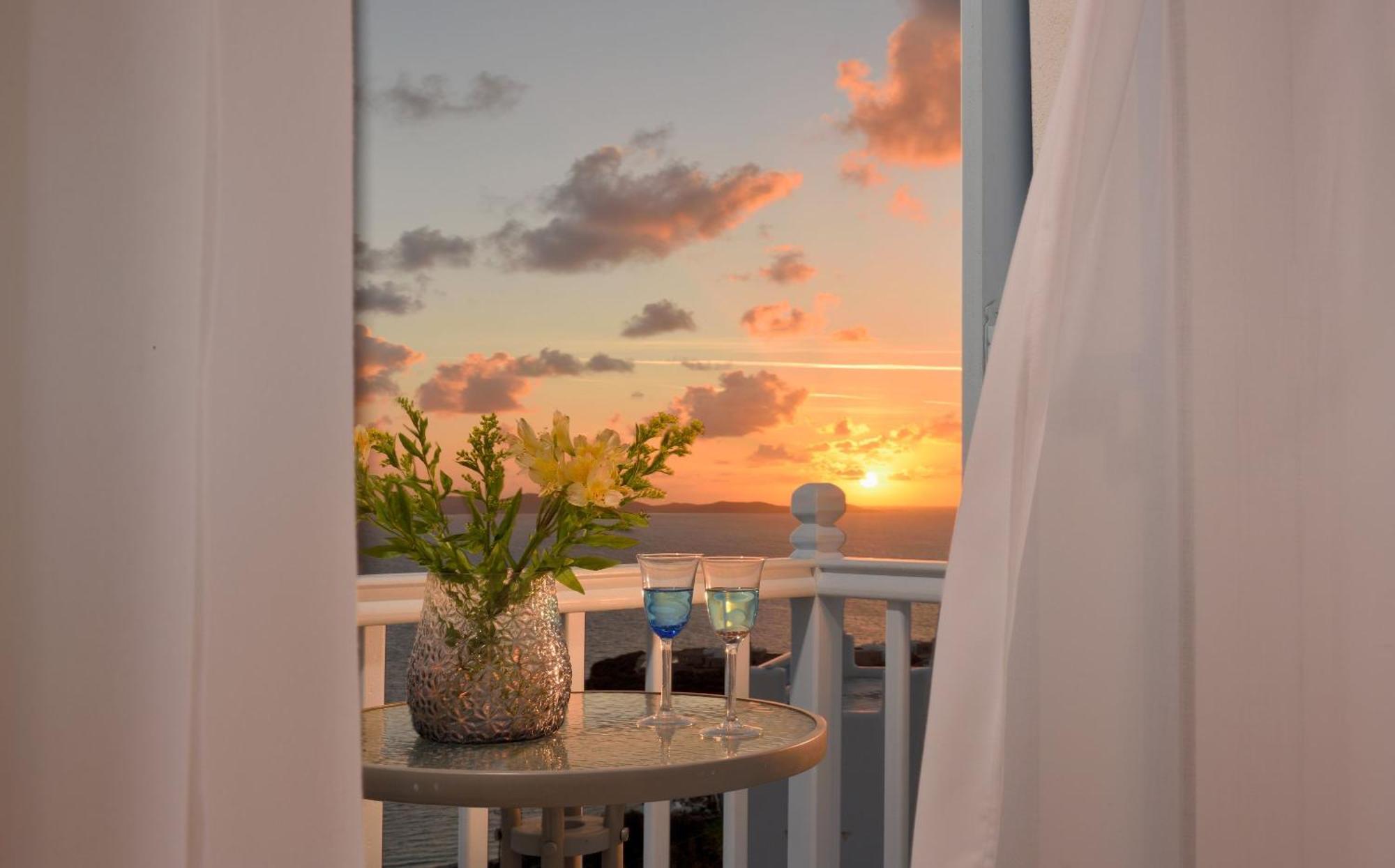 Amelie Suites Mykonos Агиос-Стефанос Экстерьер фото